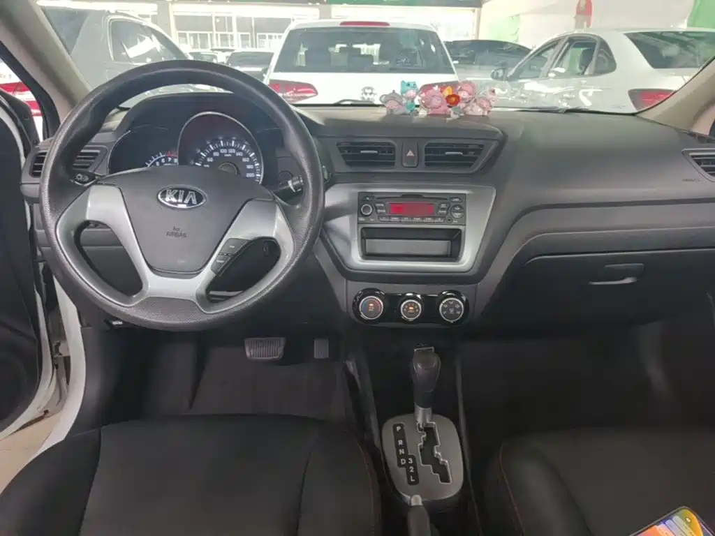 Kia K2 — миниатюра 10