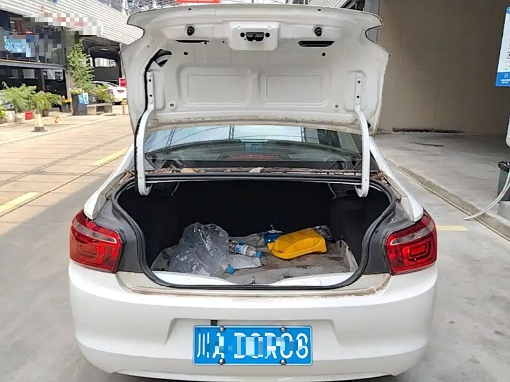 Citroen Elysee — миниатюра 19