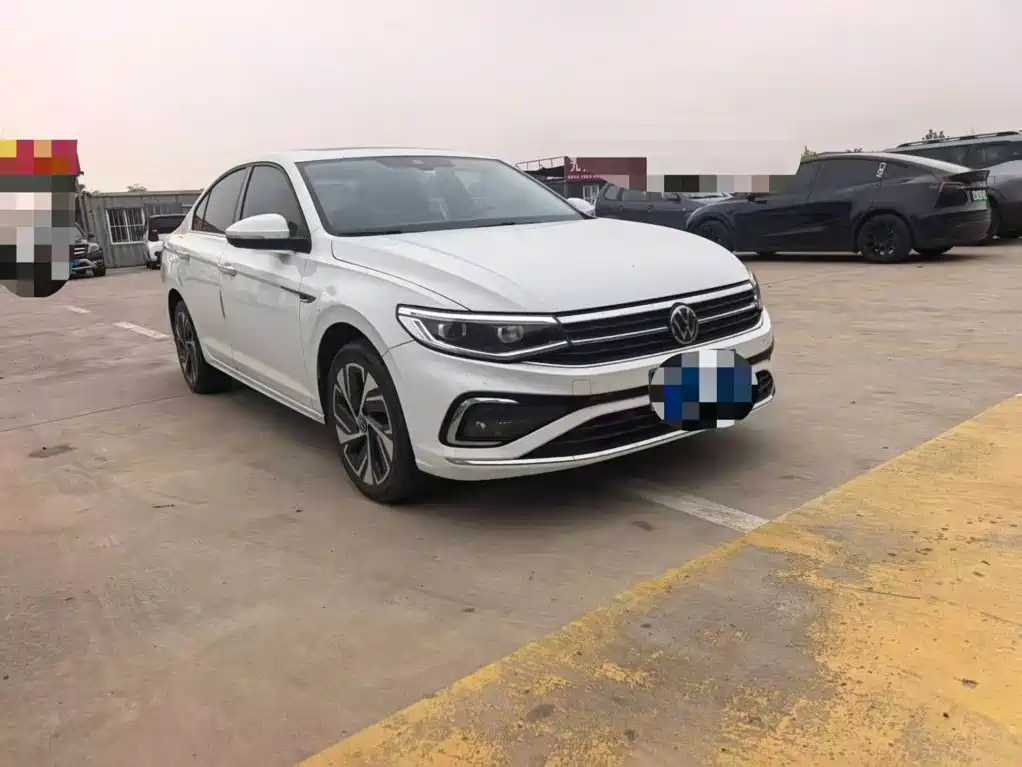 Volkswagen Bora — миниатюра 2