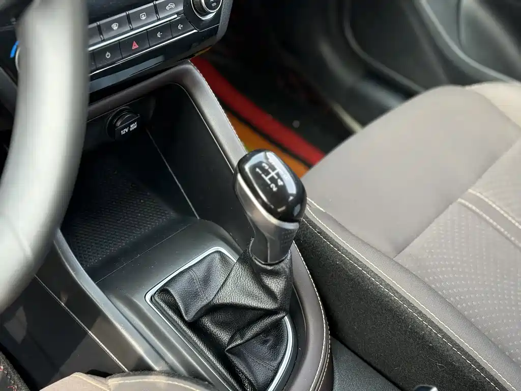 Changan Eado DT — миниатюра 6