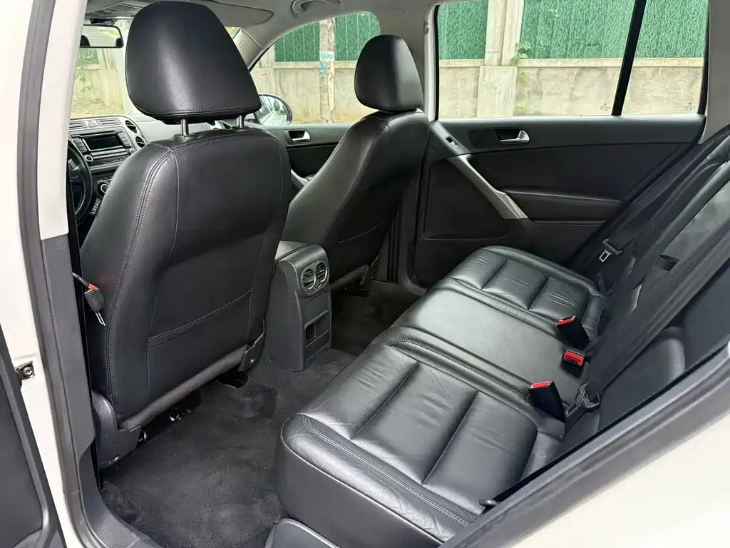 Volkswagen Tiguan — миниатюра 5