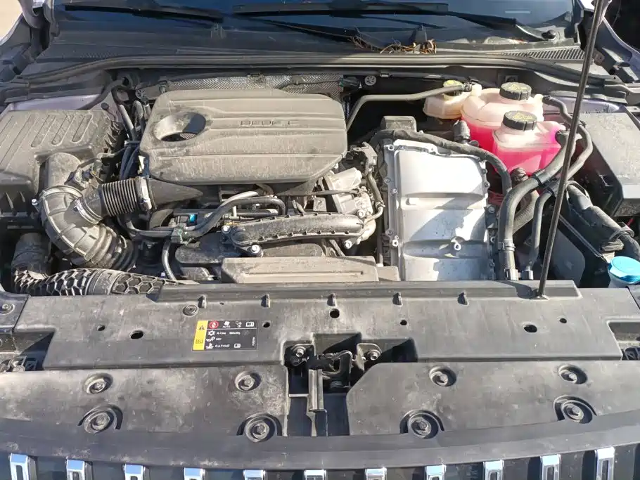 Roewe M7 DMH 2025 160km Enjoy