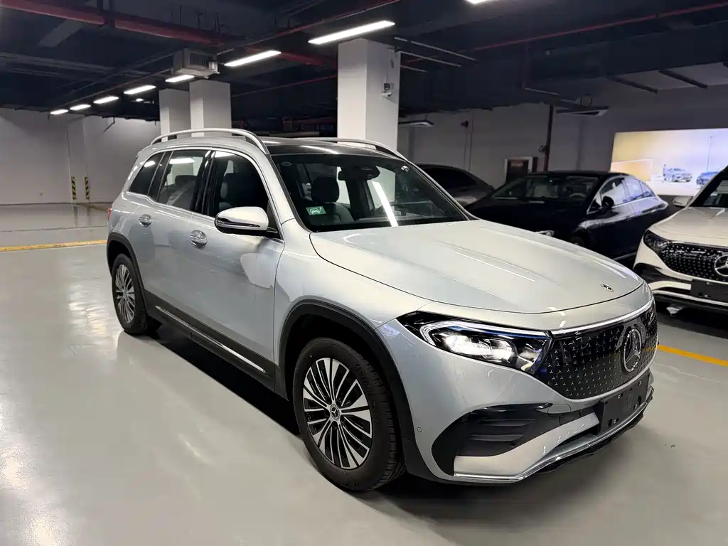 Mercedes-Benz EQB — миниатюра 2