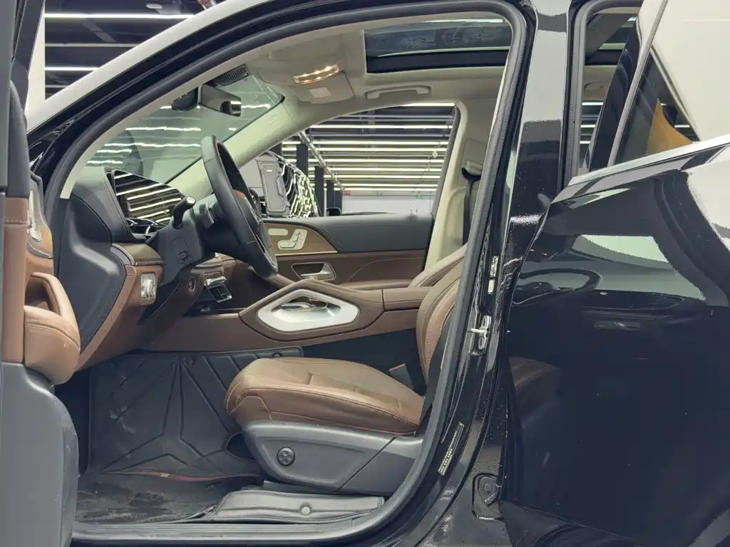 Mercedes-Benz GLE New Energy — миниатюра 8