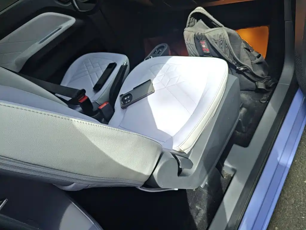 Wuling MINIEV — миниатюра 25