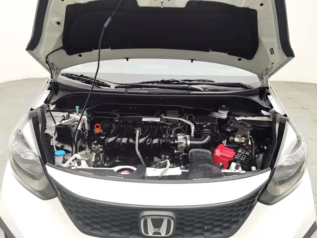 Honda Fit — миниатюра 6
