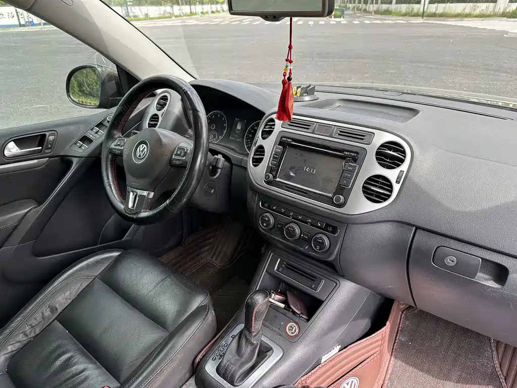 Volkswagen Tiguan — миниатюра 12
