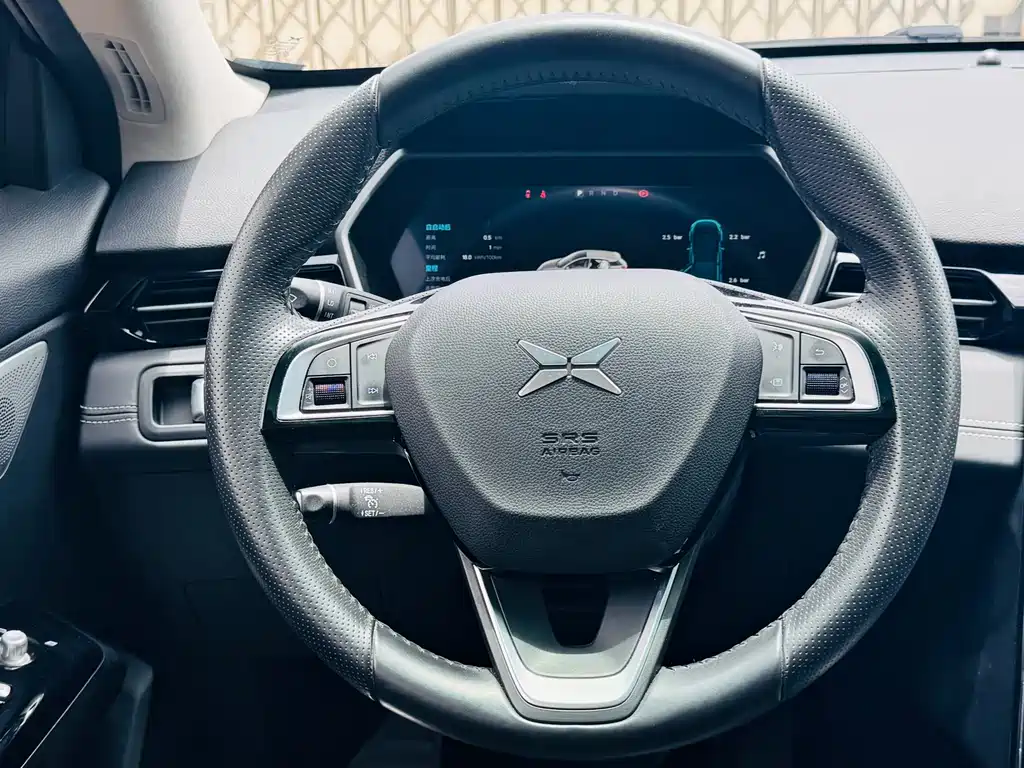 XPeng G3 — миниатюра 15