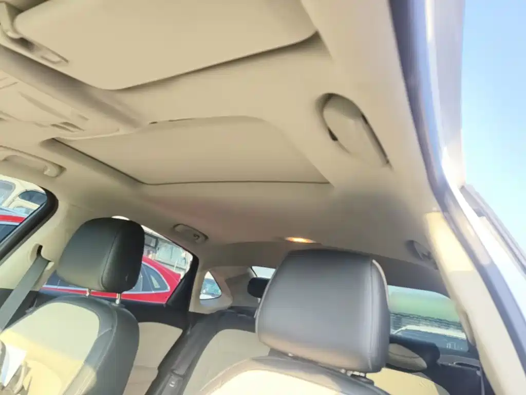Buick Verano — миниатюра 18