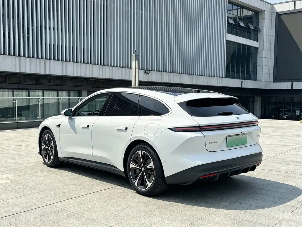 NIO ET5T — миниатюра 12