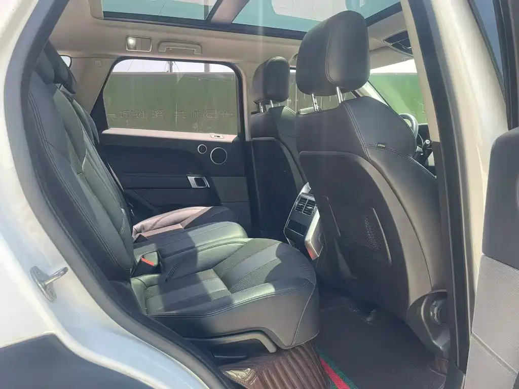 Land Rover Range Rover Sport 2016 3.0 SDV6 HSE