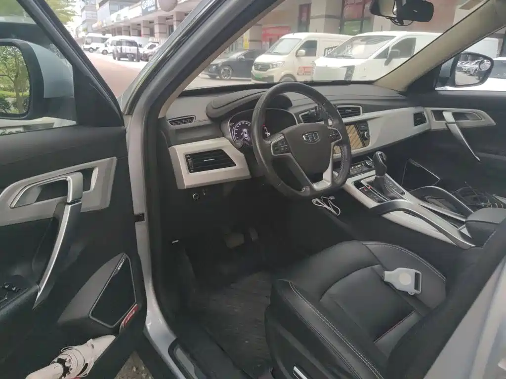 Geely Boyue — миниатюра 14
