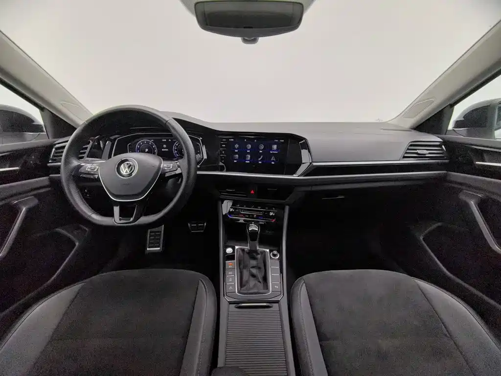 Volkswagen Sagitar — миниатюра 5
