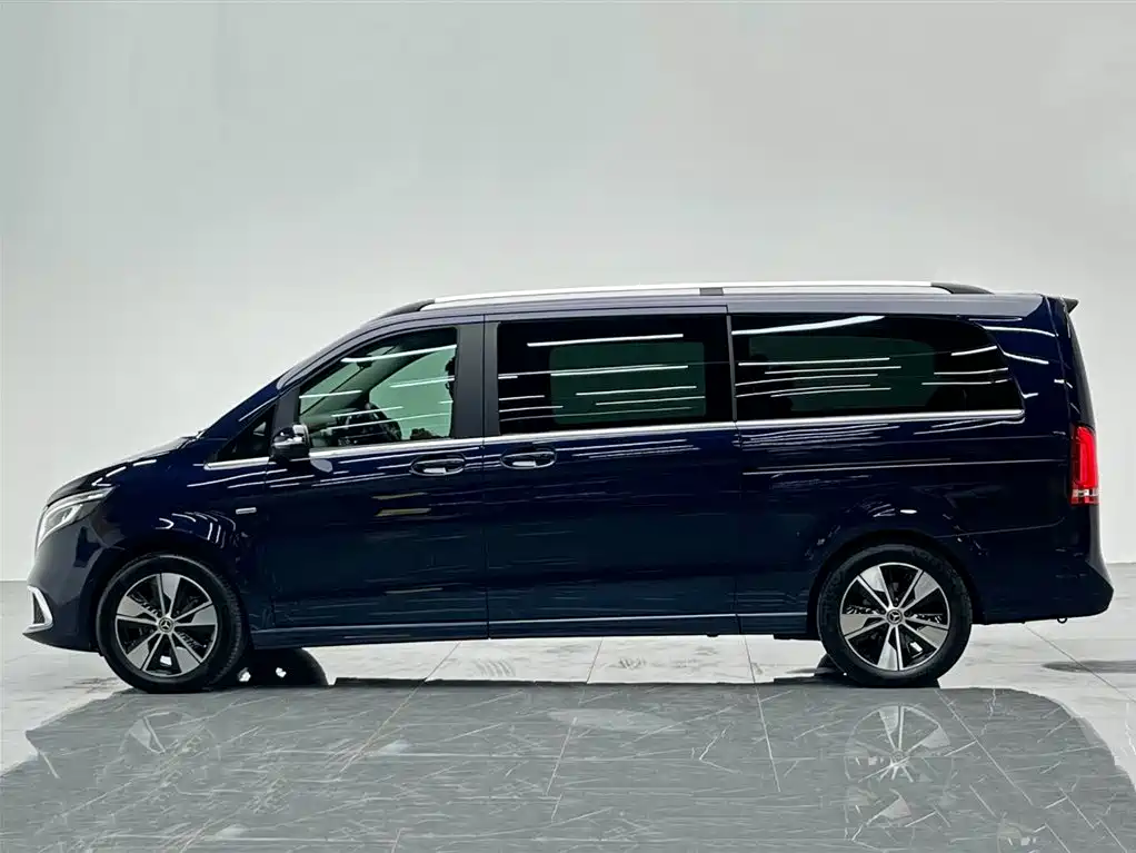 MERCEDES-BENZ V CLASS