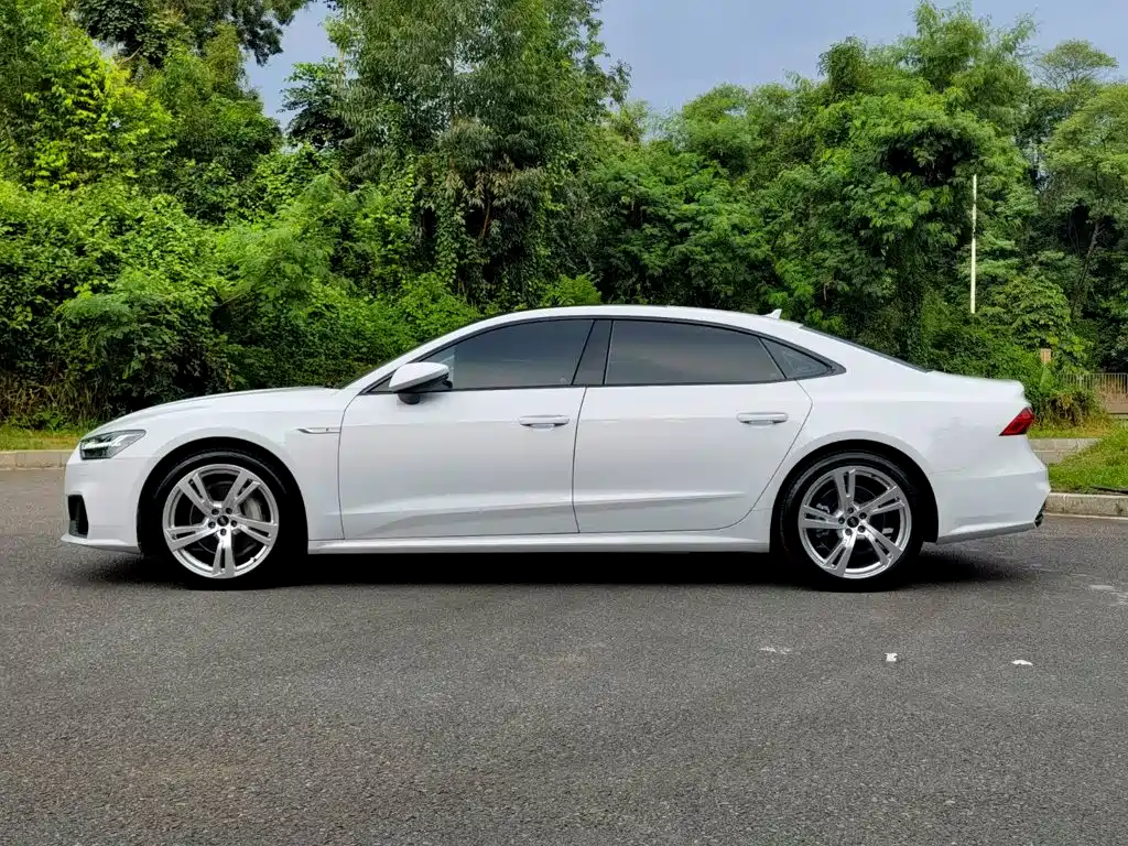 Audi A7L — миниатюра 4