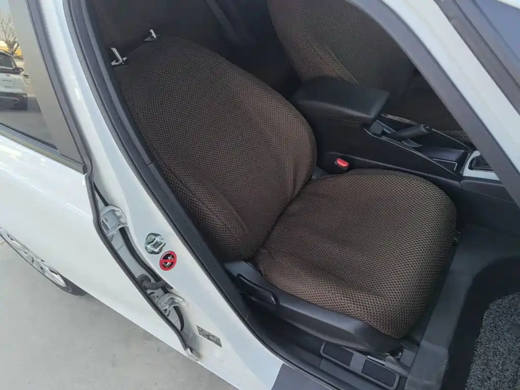 Honda Fit — миниатюра 25