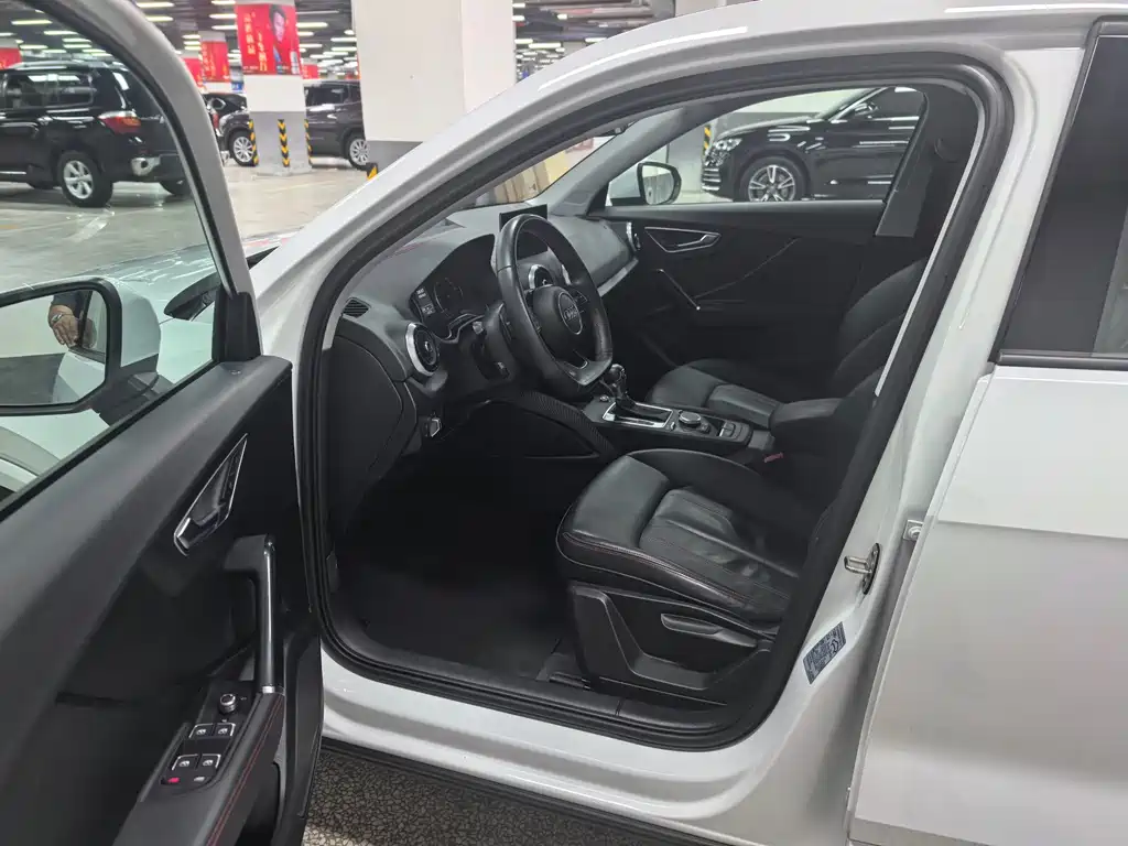 Audi Q2L — миниатюра 7