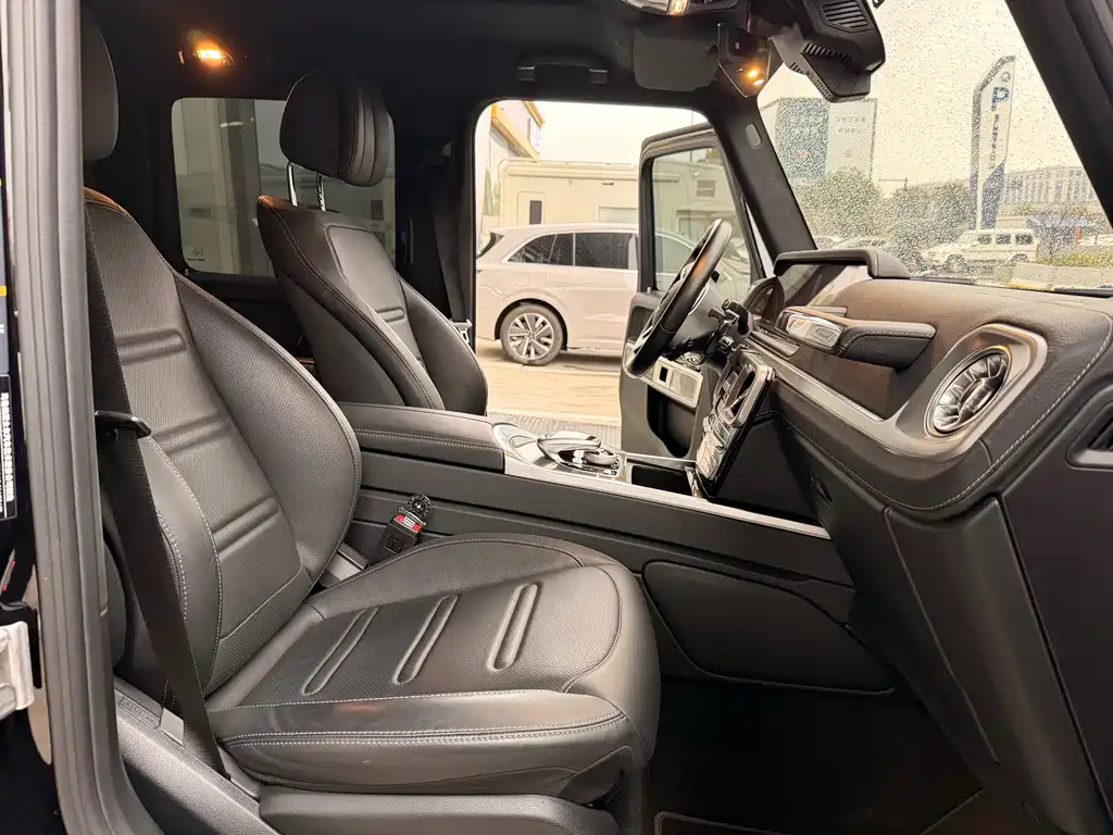 MERCEDES-BENZ G CLASS