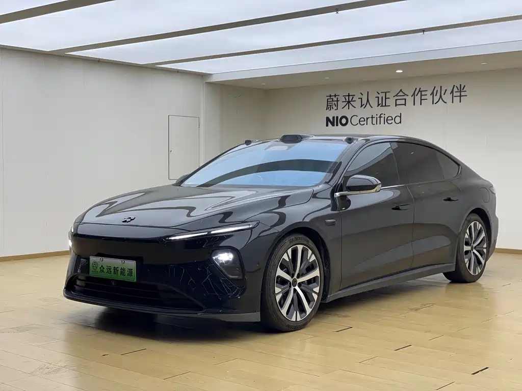 NIO ET7