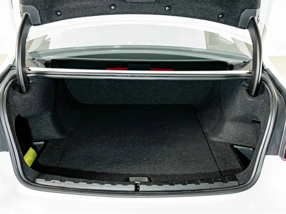 BMW i3 — миниатюра 23