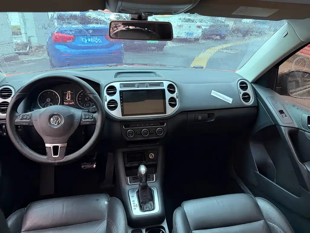Volkswagen Tiguan — миниатюра 8