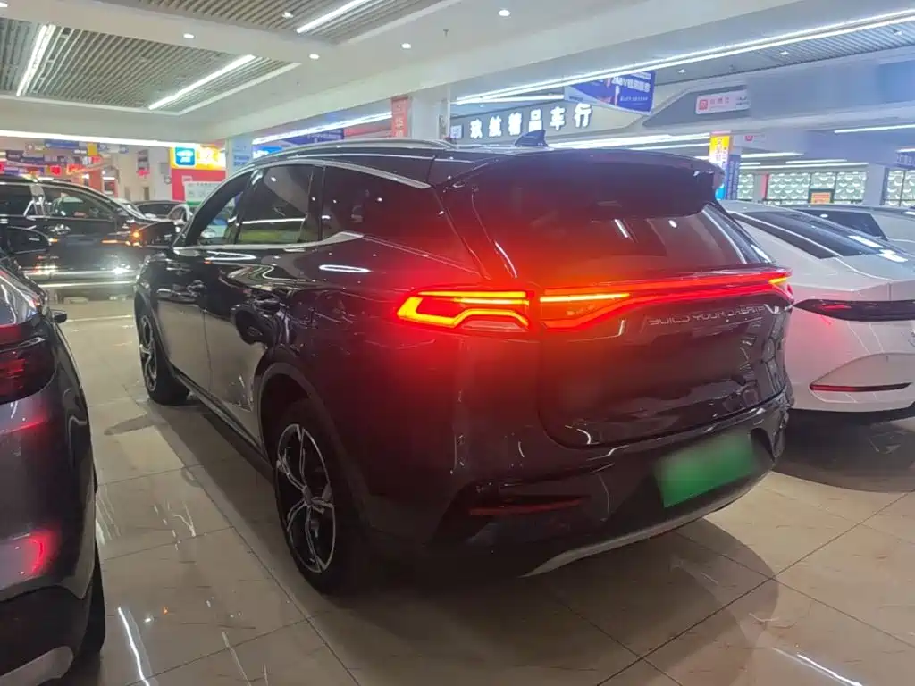 BYD Tang New Energy — миниатюра 5
