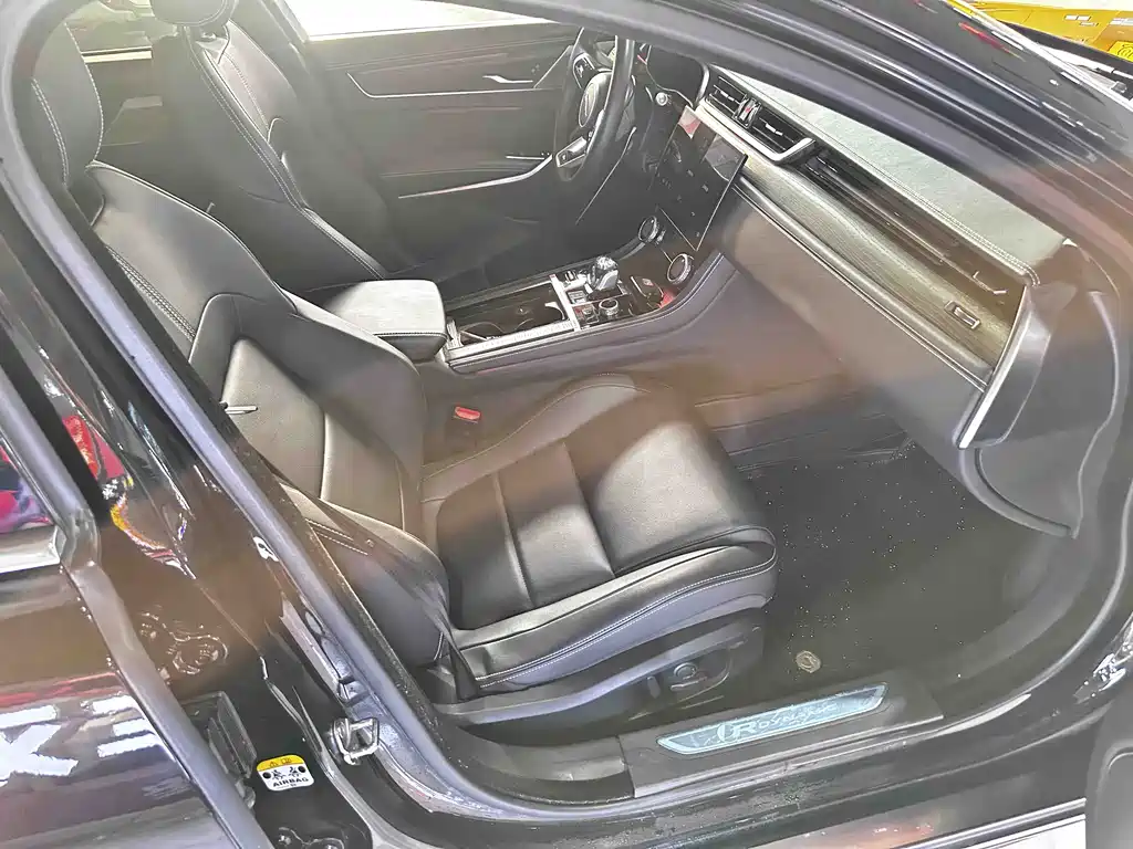 Jaguar XFL 2023 XFL 2.0T P250 Elite Sport