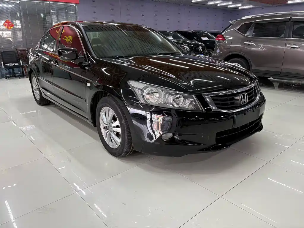 Honda Accord — миниатюра 2