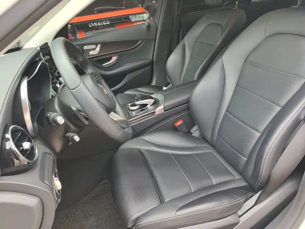 Mercedes-Benz C-Class — миниатюра 15