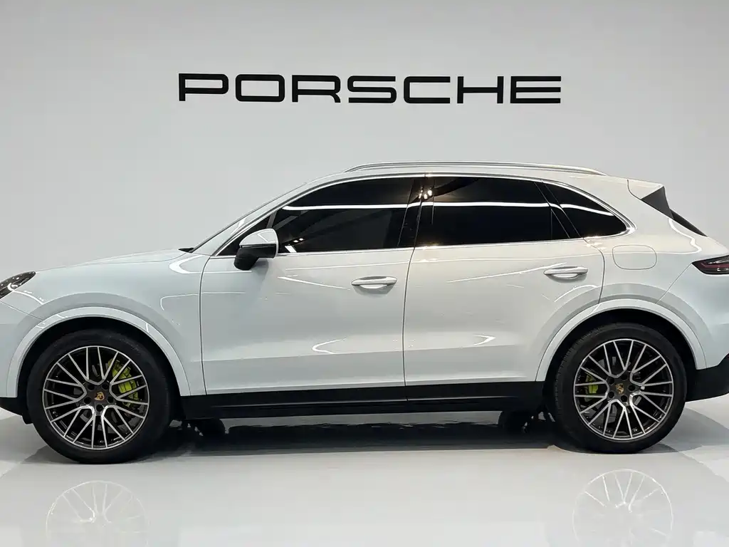 Porsche Cayenne Hybrid — миниатюра 3