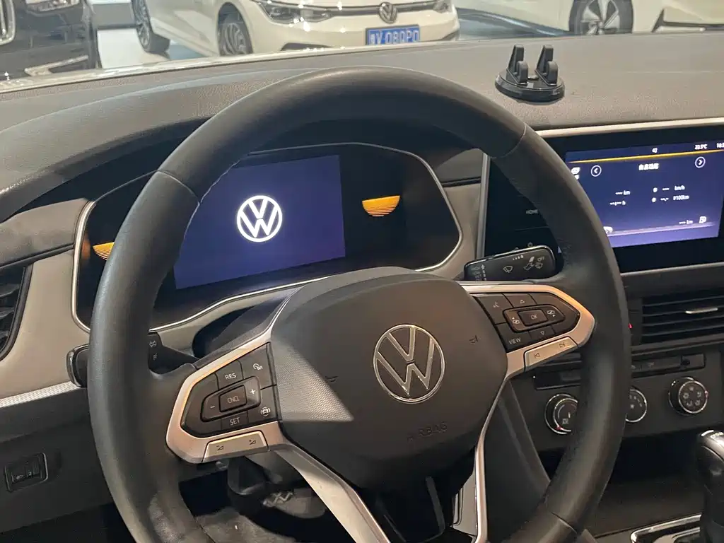 Volkswagen Bora — миниатюра 13