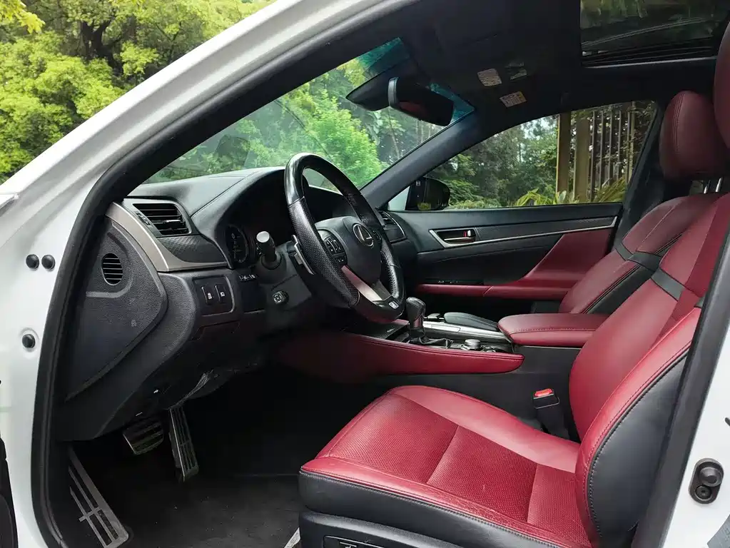 Lexus GS — миниатюра 6