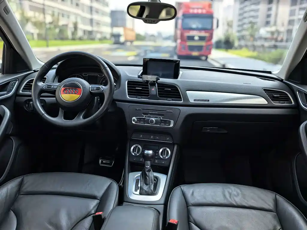 Audi Q3 — миниатюра 9
