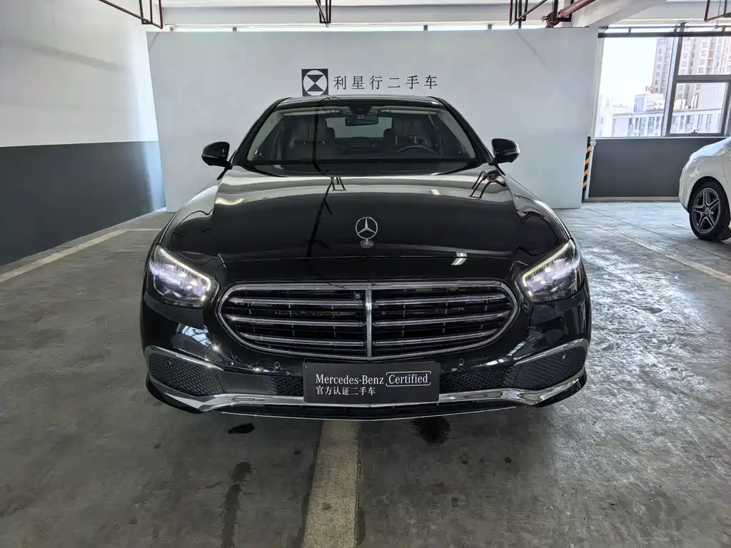 Mercedes-Benz E-Class — миниатюра 3