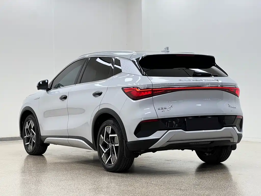 BYD Yuan Plus — миниатюра 4