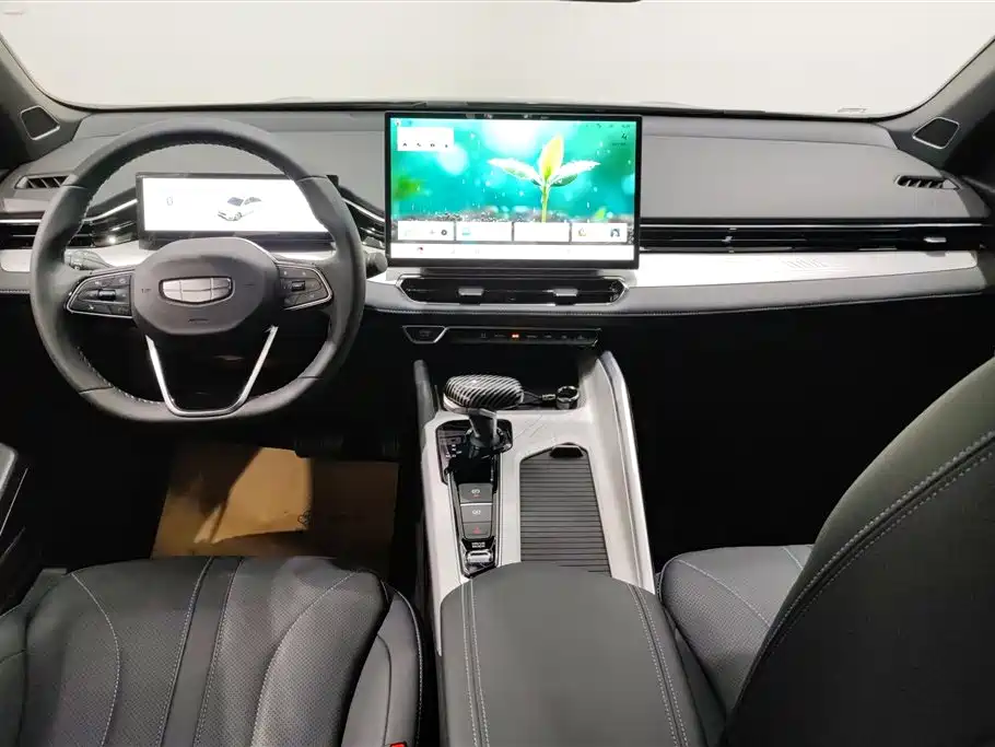 GEELY AUTOMOBILE XINGRUI