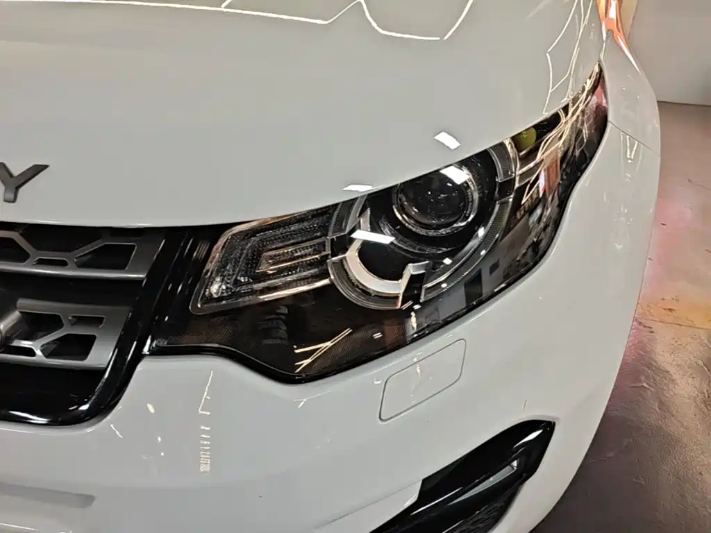 Land Rover Discovery Sport — миниатюра 24