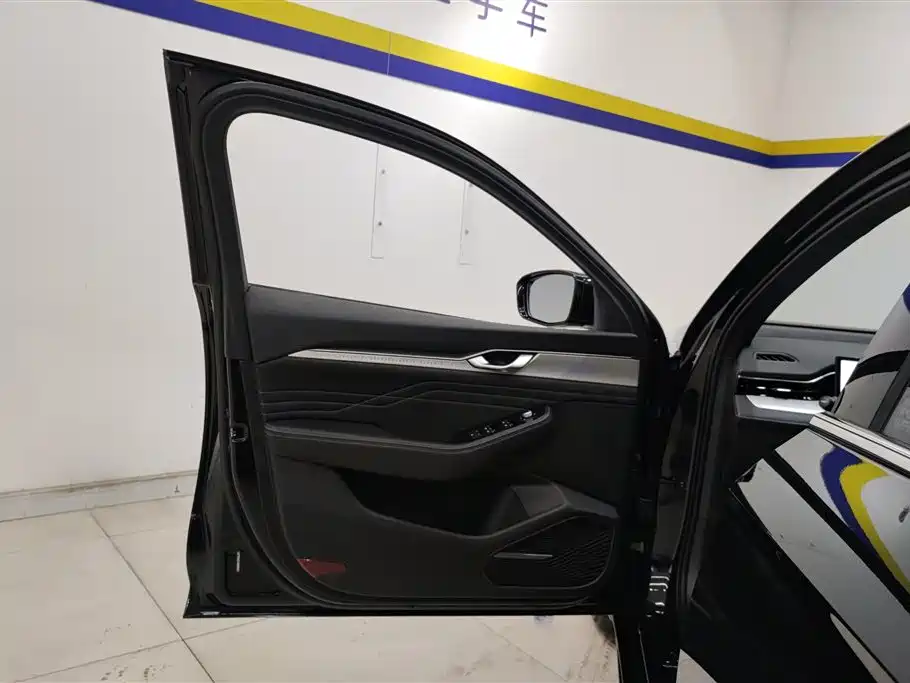 GEELY AUTOMOBILE XINGRUI