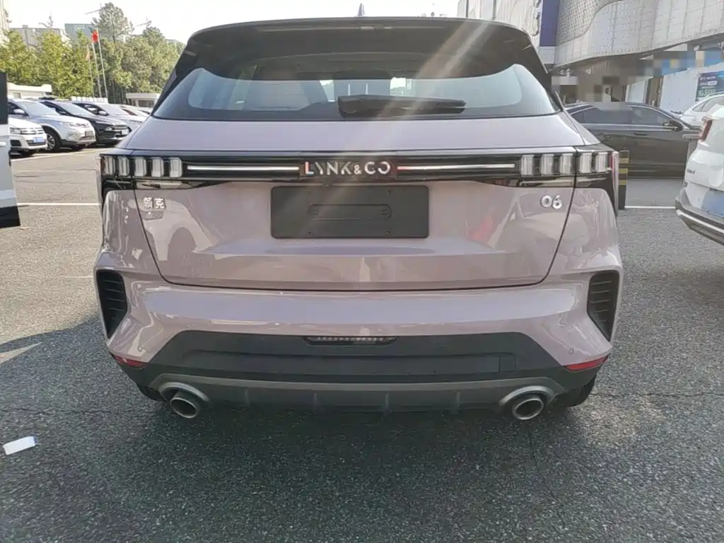 Lynk & Co 06 — миниатюра 6