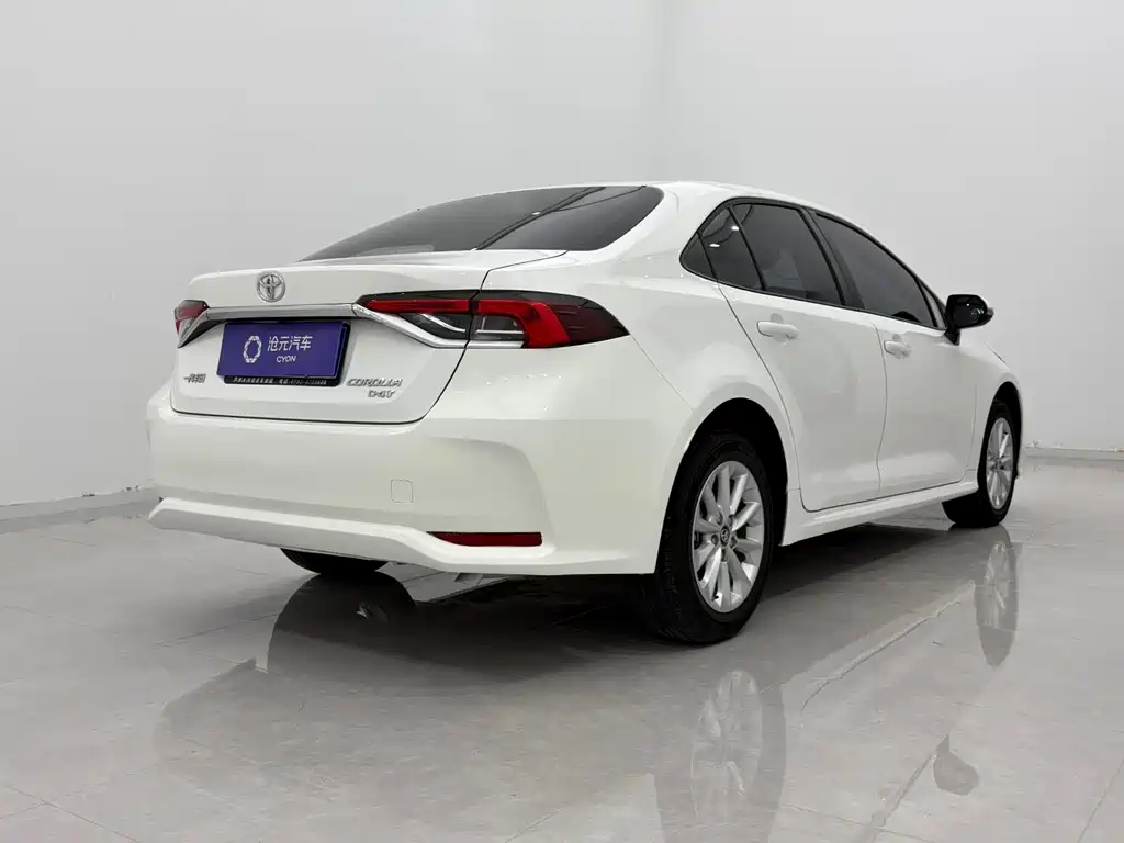 Toyota Corolla — миниатюра 6
