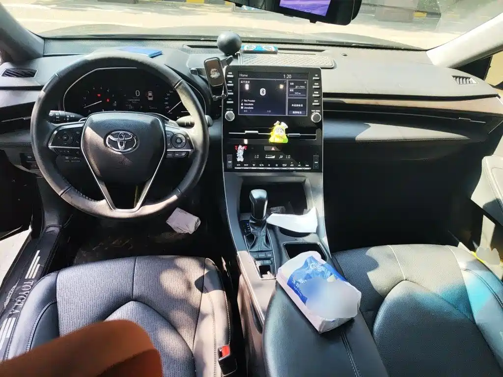 Toyota Avalon — миниатюра 5