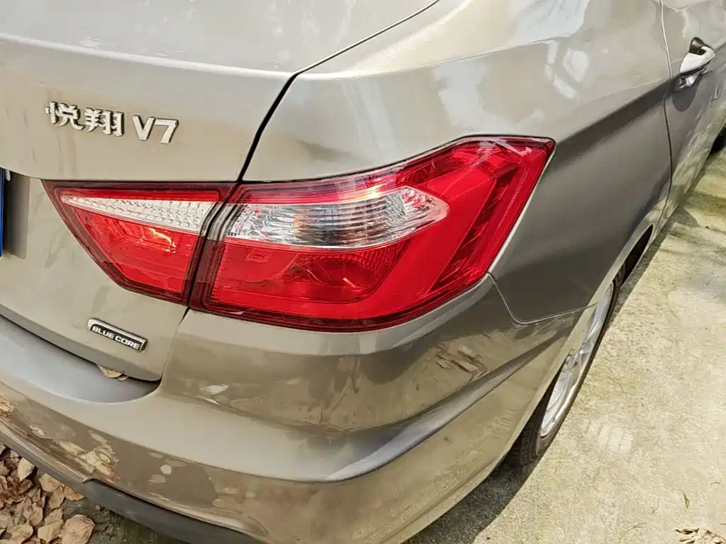 Changan V7 — миниатюра 8