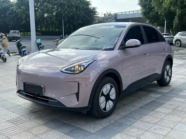 2025 Geely Xingyuan