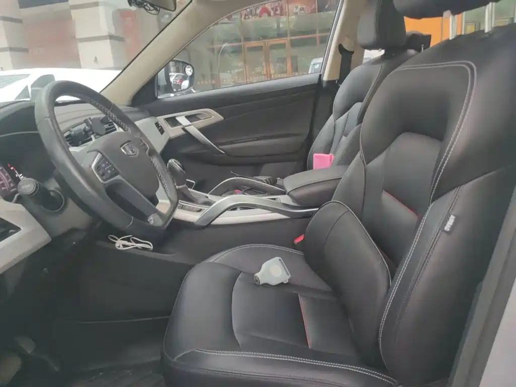 Geely Boyue — миниатюра 8