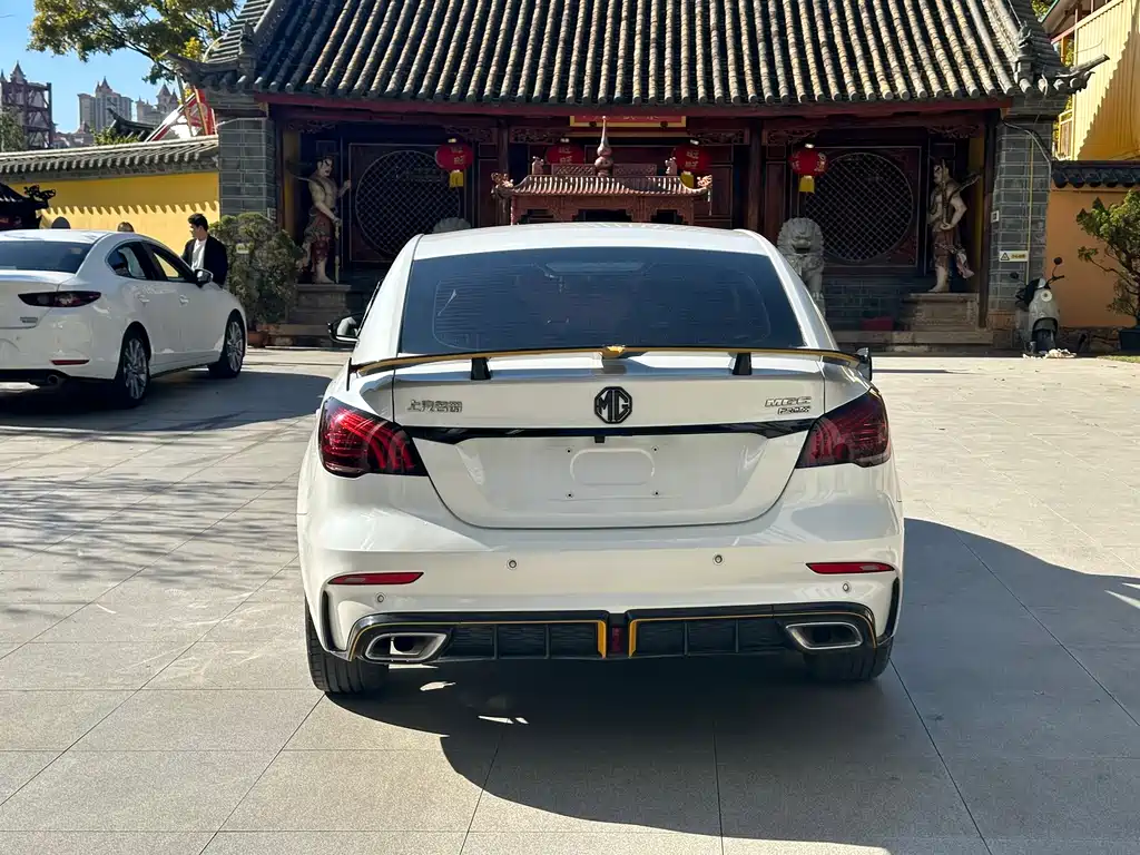 MG MG6 — миниатюра 13