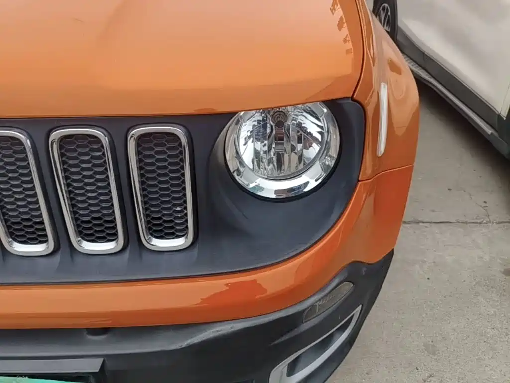 Jeep Renegade — миниатюра 24