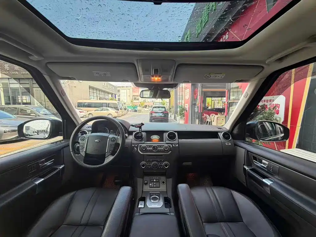 Land Rover Discovery — миниатюра 5