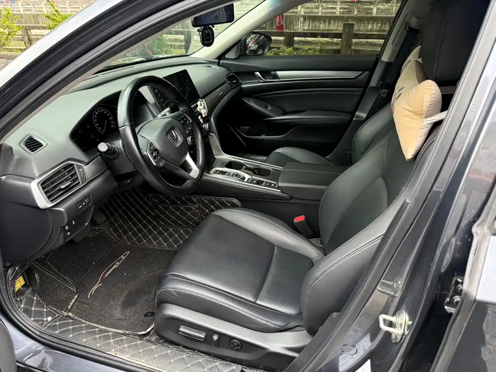 Honda Accord 2022 2.0L