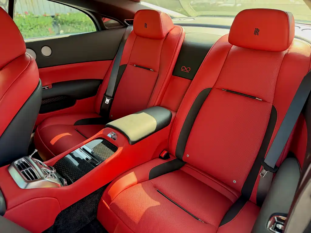 Rolls-Royce Wraith — миниатюра 13