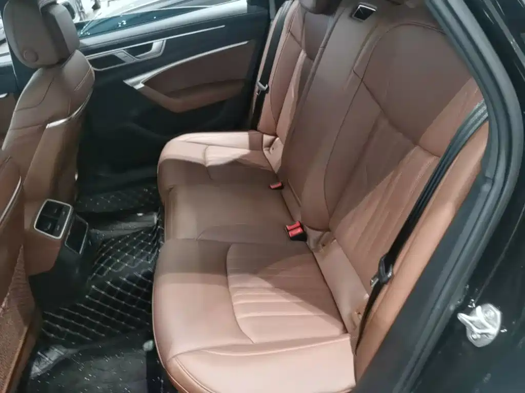 Audi A6L — миниатюра 22
